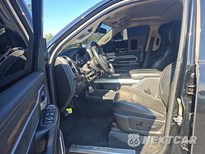2019 Ram 3500 Laramie Crew Cab Long Bed - zdjęcie 7 z 39 - miniatura