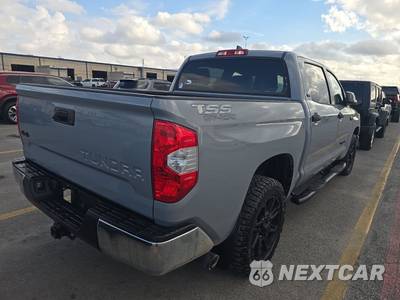 2020 Toyota Tundra SR5 Crew Cab Short Bed - zdjęcie 4 z 26 - miniatura