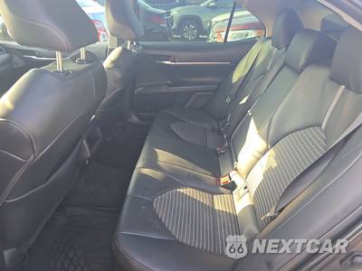 2023 Toyota Camry SE - zdjęcie 13 z 32 - miniatura