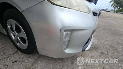 2012 Toyota Prius Two - zdjęcie 20 z 29 - miniatura