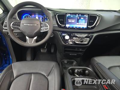 2027 Chrysler Pacifica Select 121.6" WB - zdjęcie 11 z 26 - miniatura