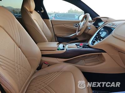 2021 Aston Martin DBX - zdjęcie 8 z 31 - miniatura