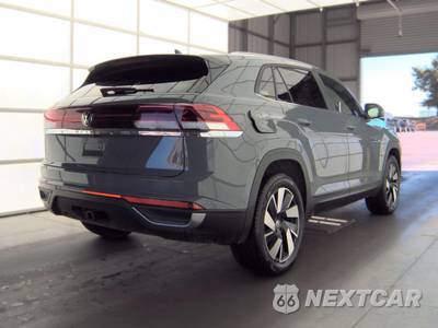 2026 Volkswagen Atlas Cross Sport 2.0T SE w/Technology - zdjęcie 4 z 26 - miniatura