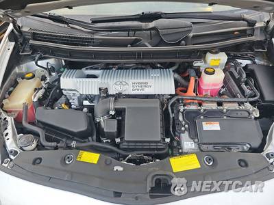 2013 Toyota Prius Three - zdjęcie 15 z 28 - miniatura