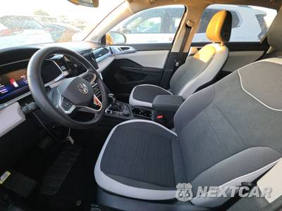 2025 Volkswagen Taos SE - zdjęcie 7 z 23 - miniatura