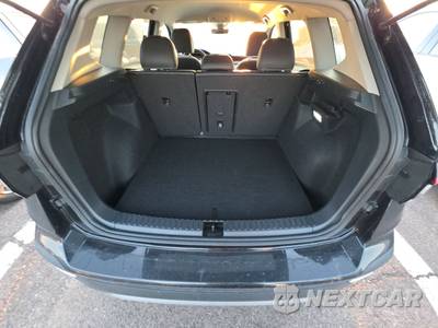 2025 Volkswagen Taos SE - zdjęcie 16 z 23 - miniatura