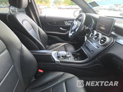 2018 Mercedes-Benz GLC 300 4MATIC - zdjęcie 8 z 31 - miniatura