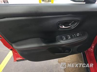 2025 Honda HR-V Sport - zdjęcie 9 z 31 - miniatura