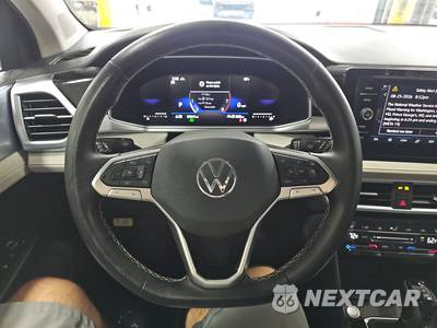 2025 Volkswagen Taos SE - zdjęcie 10 z 23 - miniatura