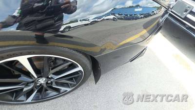 2019 Toyota Camry XSE - zdjęcie 33 z 42 - miniatura