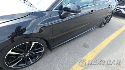 2019 Toyota Camry XSE - zdjęcie 21 z 42 - miniatura