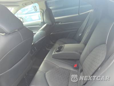 2019 Toyota Camry XSE - zdjęcie 13 z 42 - miniatura