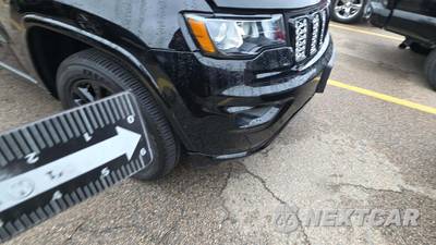 2019 Jeep Grand Cherokee Altitude Edition - zdjęcie 23 z 32 - miniatura