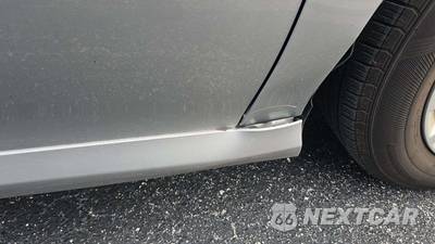 2025 Toyota Camry LE - zdjęcie 19 z 28 - miniatura