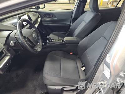 2025 Toyota Prius LE - zdjęcie 7 z 28 - miniatura