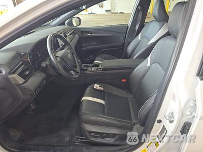 2025 Toyota Camry SE - zdjęcie 7 z 31 - miniatura