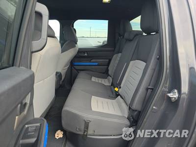 2025 Toyota Tacoma TRD Off-Road Crew Cab Medium Bed - zdjęcie 13 z 44 - miniatura
