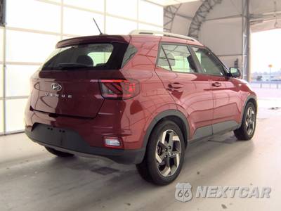 2025 Hyundai Venue SEL - zdjęcie 4 z 35 - miniatura
