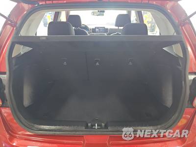 2025 Hyundai Venue SEL - zdjęcie 16 z 35 - miniatura