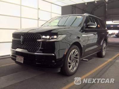 2025 Lincoln Navigator Reserve - zdjęcie 1 z 39 - miniatura