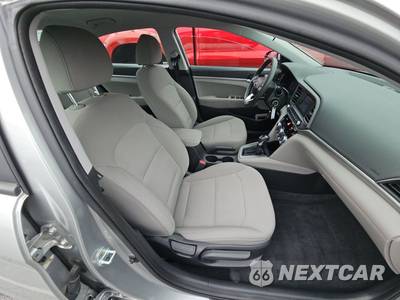 2020 Hyundai Elantra SE Sedan - zdjęcie 8 z 38 - miniatura