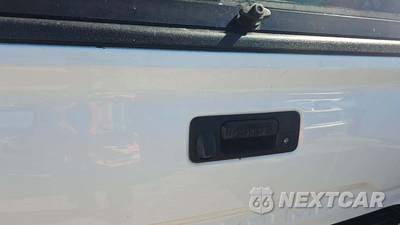 2020 Toyota Tacoma SR Extended Cab Long Bed w/Rear Doors - zdjęcie 35 z 43 - miniatura