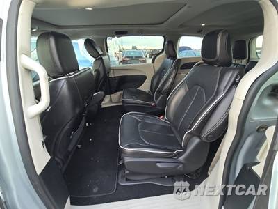 2023 Chrysler Pacifica Hybrid Limited 121.6" WB - zdjęcie 13 z 24 - miniatura