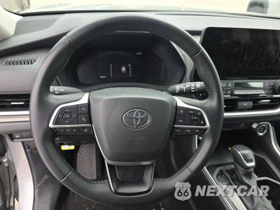 2025 Toyota Grand Highlander XLE - zdjęcie 10 z 26 - miniatura