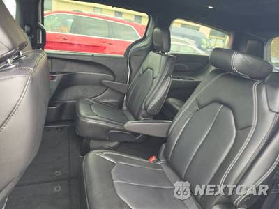 2025 Chrysler Pacifica Select 121.6" WB - zdjęcie 13 z 25 - miniatura