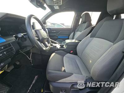 2025 Toyota Tacoma TRD Off-Road Crew Cab Medium Bed - zdjęcie 7 z 27 - miniatura