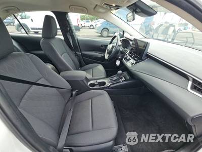 2025 Toyota Corolla LE Sedan - zdjęcie 8 z 27 - miniatura