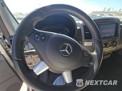2017 Mercedes-Benz Sprinter 3500XD Cab Chassis DRW - zdjęcie 10 z 20 - miniatura