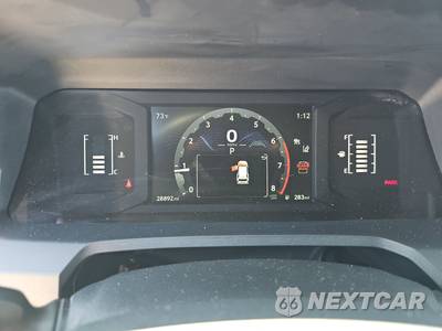 2025 Toyota 4Runner SR5 - zdjęcie 12 z 21 - miniatura