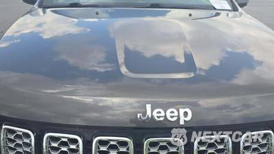 2020 Jeep Grand Cherokee Overland - zdjęcie 22 z 22 - miniatura