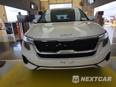 2023 Kia Seltos EX - zdjęcie 2 z 17 - miniatura