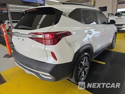 2023 Kia Seltos EX - zdjęcie 4 z 17 - miniatura