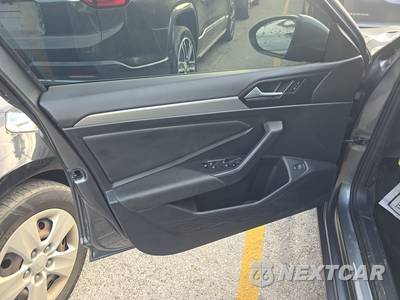 2019 Volkswagen Jetta SE - zdjęcie 9 z 42 - miniatura