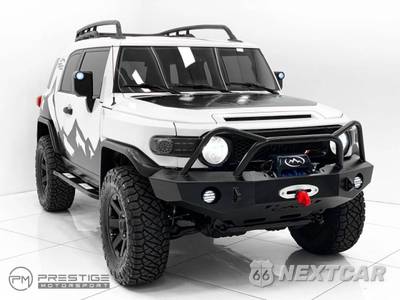 2014 Toyota FJ Cruiser w/Rear Doors - zdjęcie 11 z 51 - miniatura