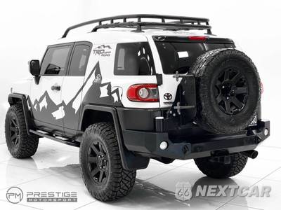 2014 Toyota FJ Cruiser w/Rear Doors - zdjęcie 8 z 51 - miniatura