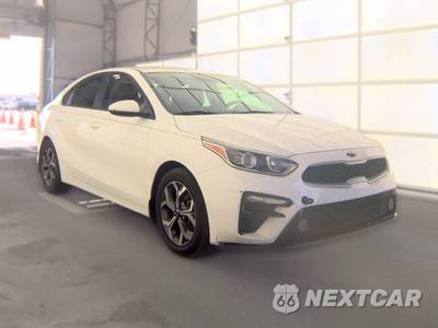2020 Kia Forte LXS - zdjęcie 3 z 32 - miniatura