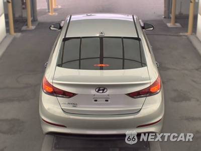 2017 Hyundai Elantra SE Sedan - zdjęcie 5 z 24 - miniatura