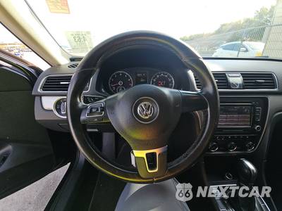 2015 Volkswagen Passat 1.8T Limited Edition - zdjęcie 10 z 31 - miniatura