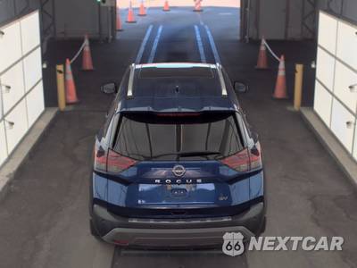 2023 Nissan Rogue SV - zdjęcie 5 z 19 - miniatura