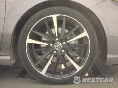 2018 Toyota Camry XSE - zdjęcie 10 z 79 - miniatura