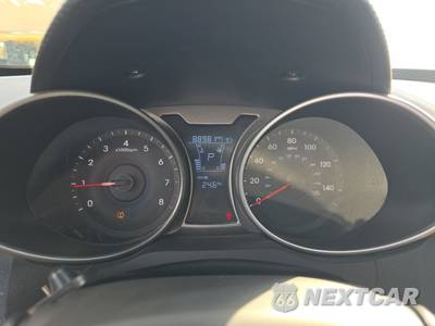 2017 Hyundai Veloster Value Edition - zdjęcie 12 z 29 - miniatura