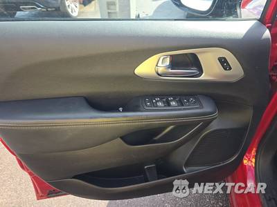 2025 Chrysler Pacifica Limited 121.6" WB - zdjęcie 9 z 30 - miniatura