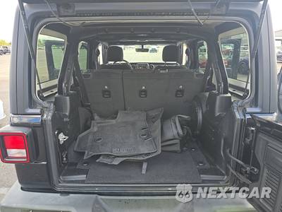 2022 Jeep Wrangler Unlimited Sport Altitude Edition - zdjęcie 16 z 24 - miniatura