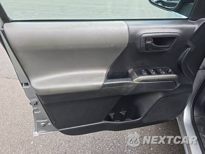 2023 Toyota Tacoma SR5 Crew Cab Medium Bed - zdjęcie 9 z 42 - miniatura