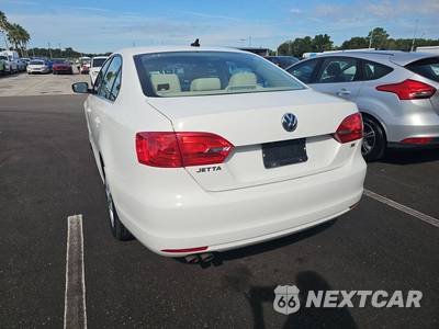 2014 Volkswagen Jetta SE Sedan w/Connectivity - zdjęcie 6 z 25 - miniatura
