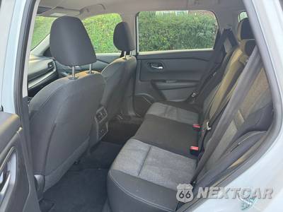 2025 Nissan Rogue SV - zdjęcie 9 z 30 - miniatura